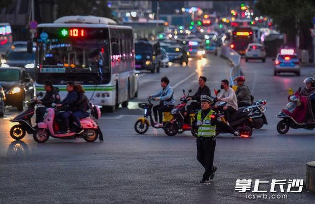 湖南(nán)：電動車(chē)上牌在即，長沙準備好了嗎(ma)？